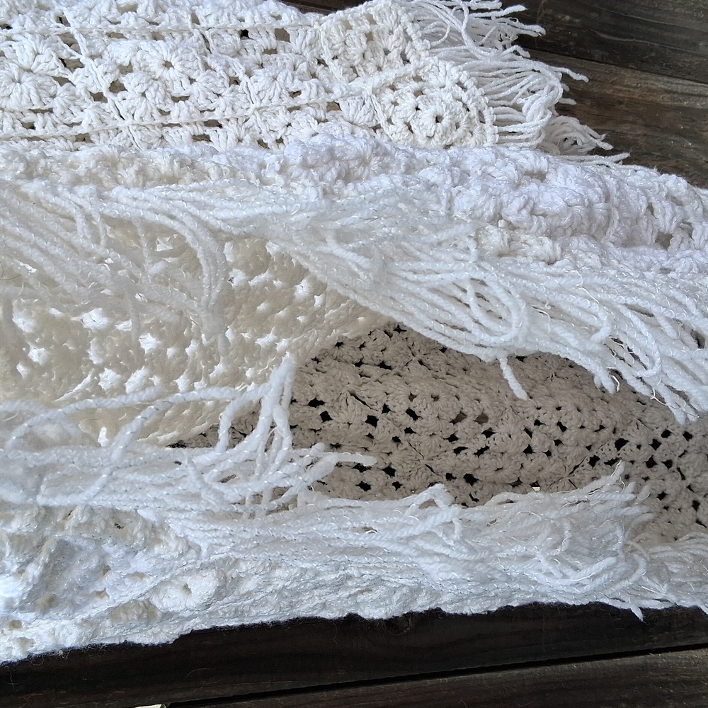 Crochet Poncho - Picture 4 of 4